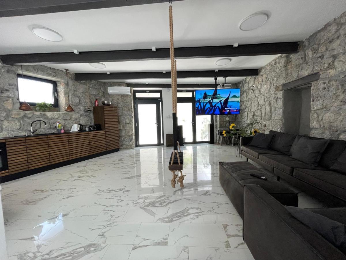 Artspace Location-Opatija-3 Bedroom House With Rooftop Garden By Beach 외부 사진