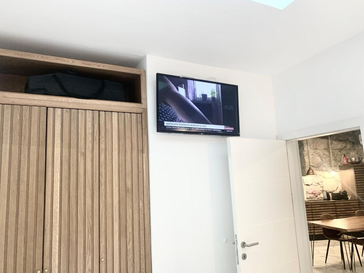 Artspace Location-Opatija-3 Bedroom House With Rooftop Garden By Beach 외부 사진