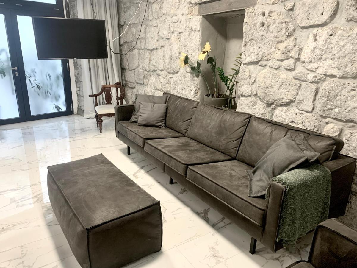 Artspace Location-Opatija-3 Bedroom House With Rooftop Garden By Beach 외부 사진
